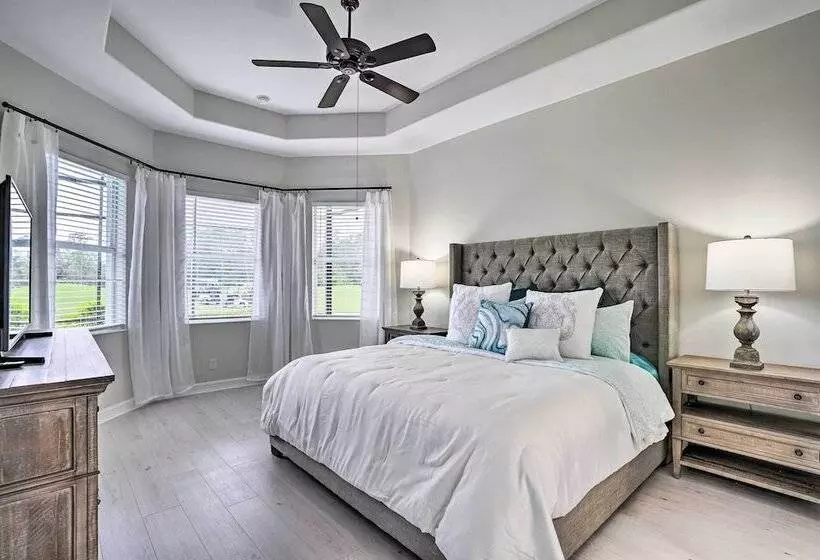 Luxury Naples Home W/ Private Pool & Hot Tub!