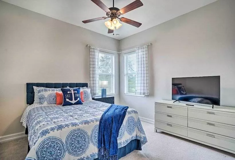 Luxury Naples Home W/ Private Pool & Hot Tub!