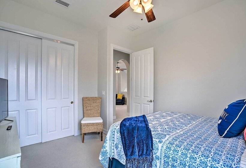 Luxury Naples Home W/ Private Pool & Hot Tub!