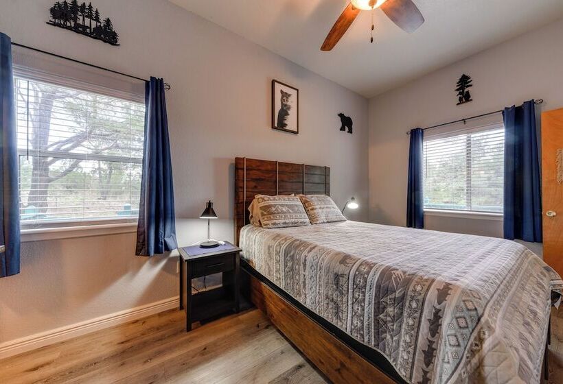 Majestic Pines  Ruidoso Retreat W/ New Hot Tub!