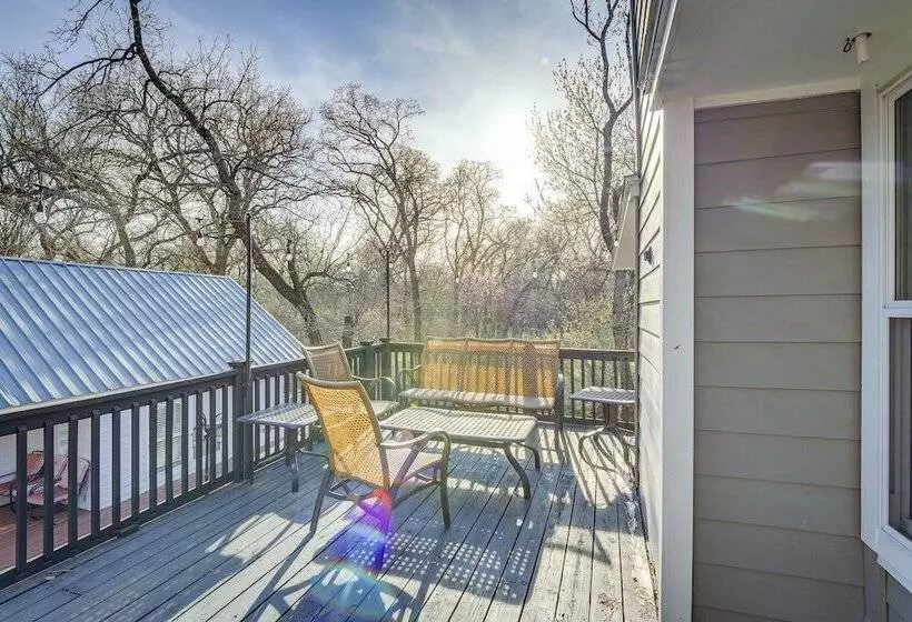 Modern Flower Mound Home < 2 Mi To River Walk