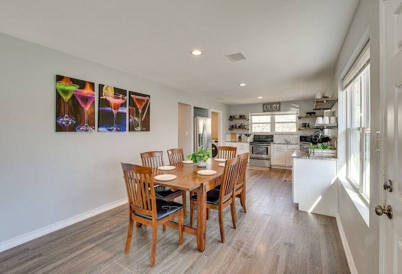 Modern Flower Mound Home < 2 Mi To River Walk