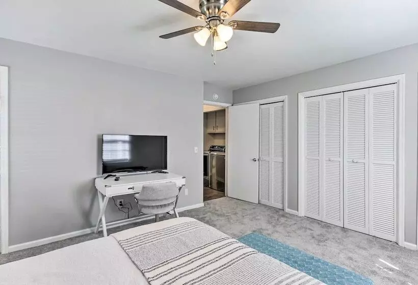 Modern Lexington Retreat W/ Backyard & Pool!