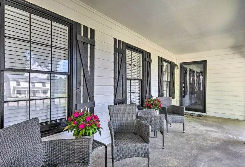 Modern Lexington Retreat W/ Backyard & Pool!