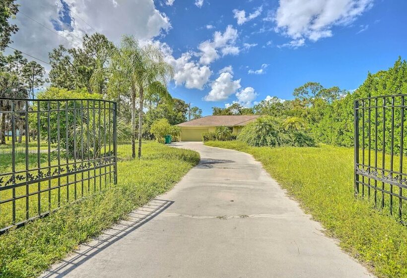 Naples Home W/ Private Pool: 6 Mi To Dtwn!