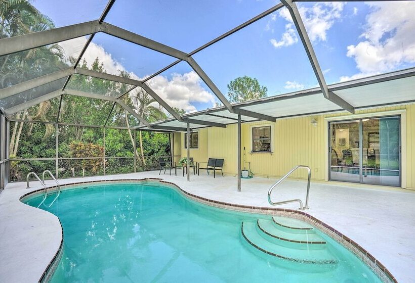 Naples Home W/ Private Pool: 6 Mi To Dtwn!