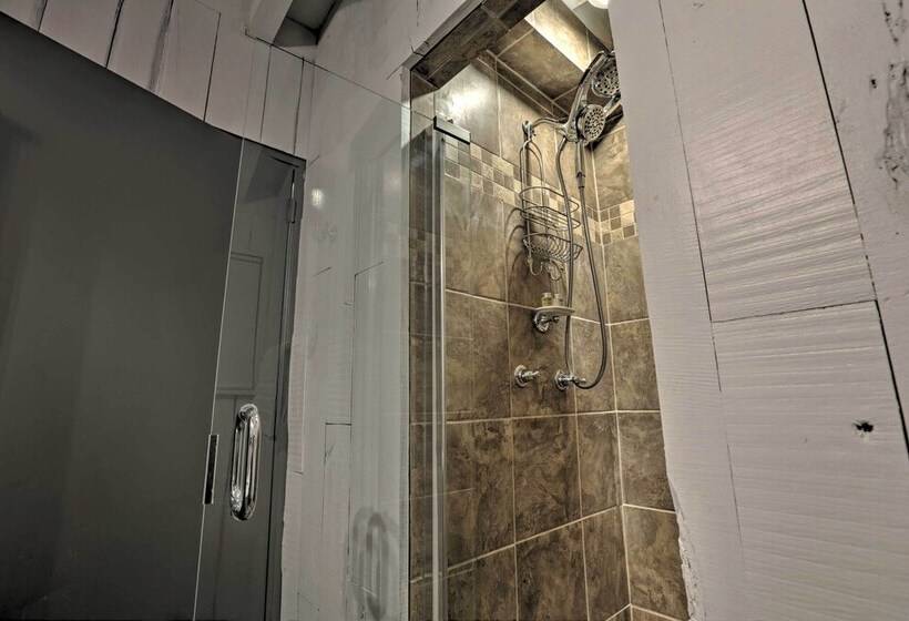 Peaceful Escape W/ Boat Dock On Lake Talquin!