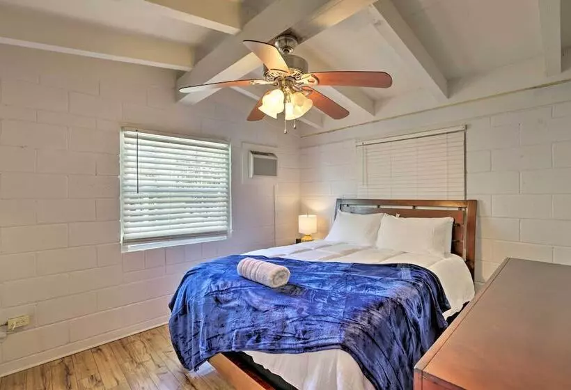 Peaceful Escape W/ Boat Dock On Lake Talquin!