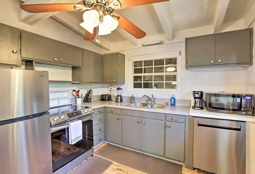 Peaceful Escape W/ Boat Dock On Lake Talquin!