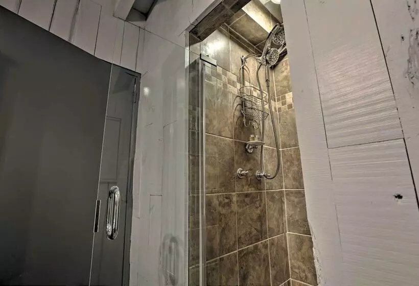 Peaceful Escape W/ Boat Dock On Lake Talquin!