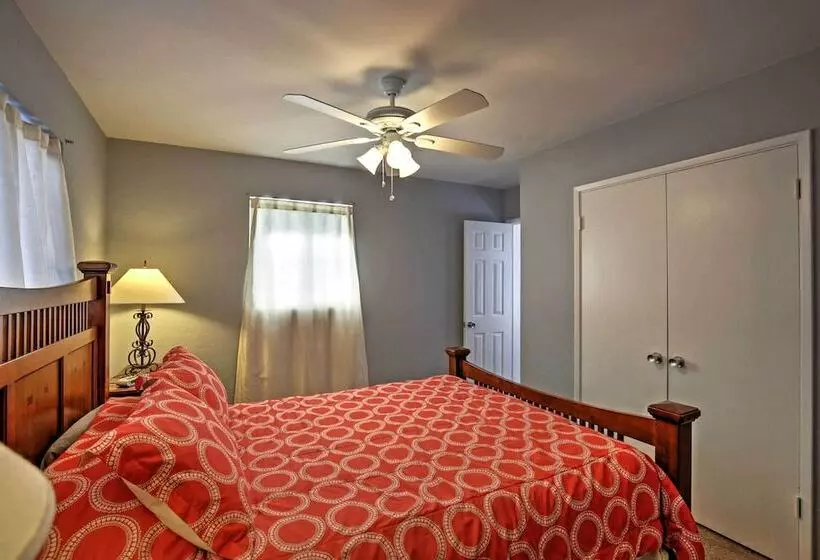 Pet Friendly Daytona Beach Home, Walk To The Ocean