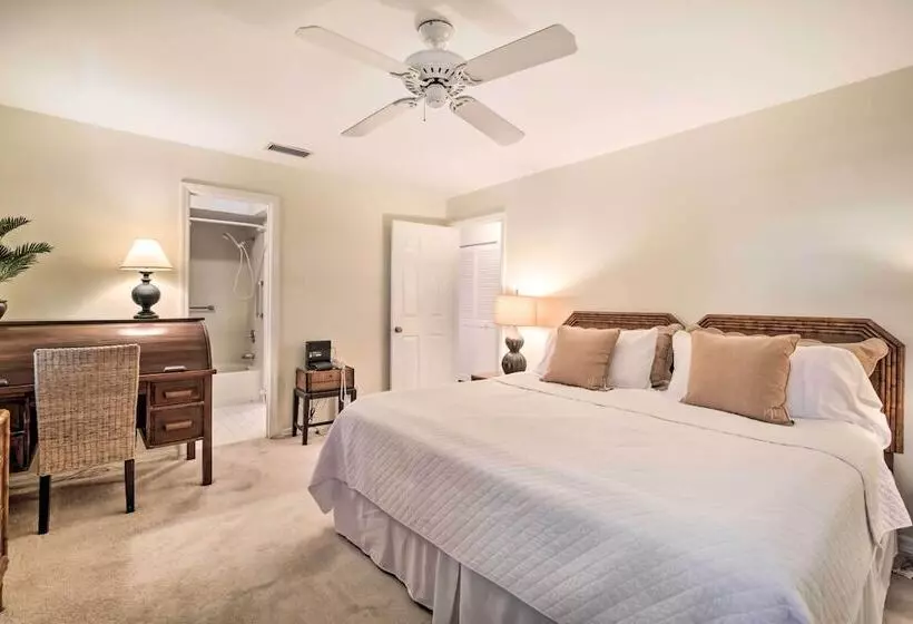 Pet Friendly Home In Vero Beach, 1 Mi To Beach!