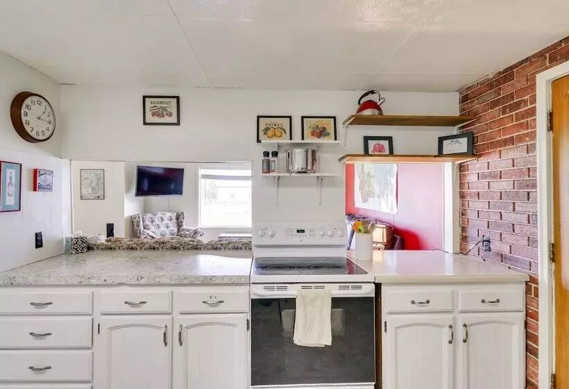 Pet Friendly Home W/ Yard & Mountain Views!