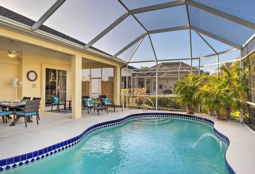 Port Charlotte Home On Canal W/ Lanai & Pool!