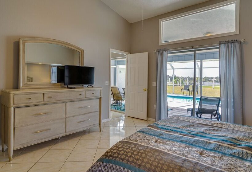 Port Charlotte Home W/ Pool   8 Mi To Beaches!