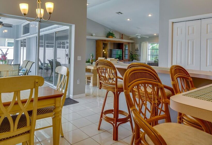 Port Charlotte Home W/ Pool   8 Mi To Beaches!