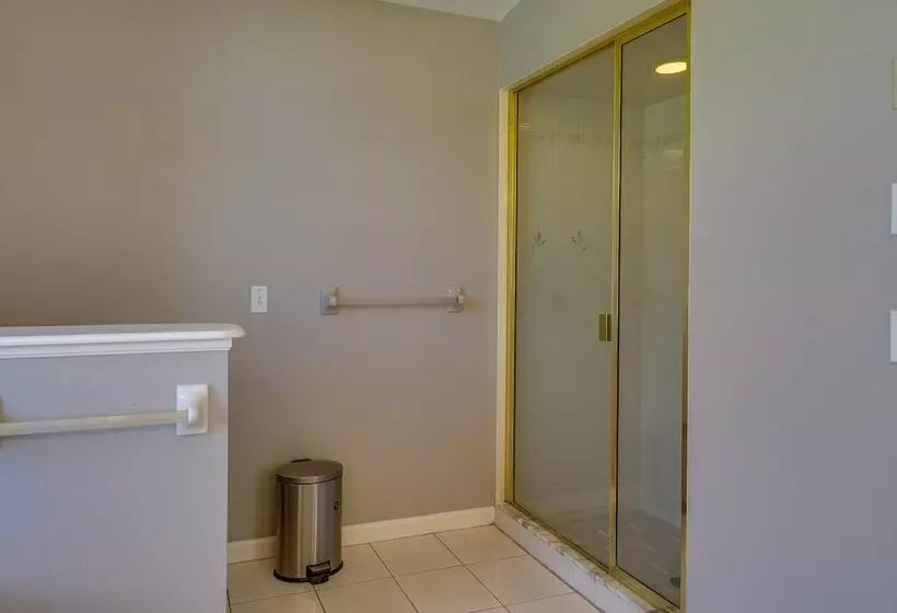 Port Charlotte Home W/ Pool   8 Mi To Beaches!