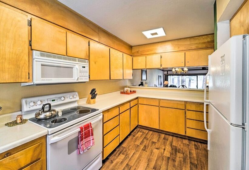 Quiet Home W/ Graeagle Meadows Golf Course View!