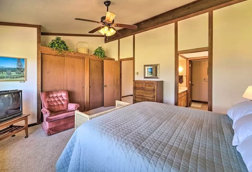 Quiet Home W/ Graeagle Meadows Golf Course View!