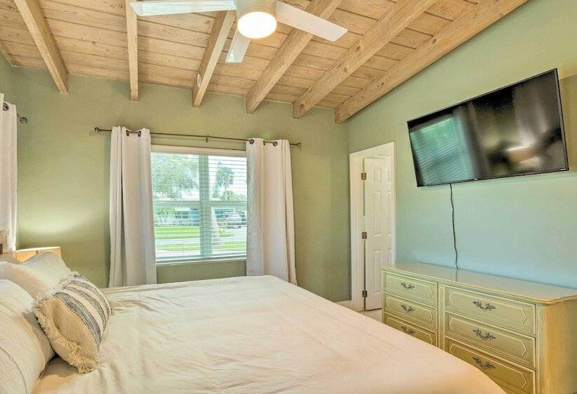 Stuart Home W/ Pool Close To Dtwn & Beaches