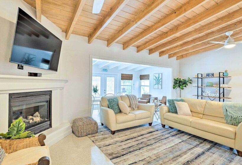 Stuart Home W/ Pool Close To Dtwn & Beaches