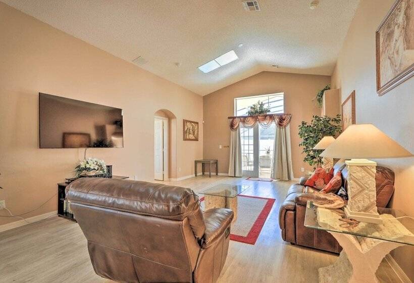 Home W/ Private Pool & Hot Tub ~ 4 Mi To Disney!