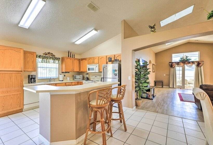 Home W/ Private Pool & Hot Tub ~ 4 Mi To Disney!