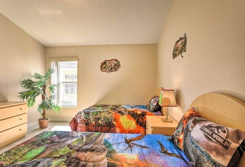 Home W/ Private Pool & Hot Tub ~ 4 Mi To Disney!