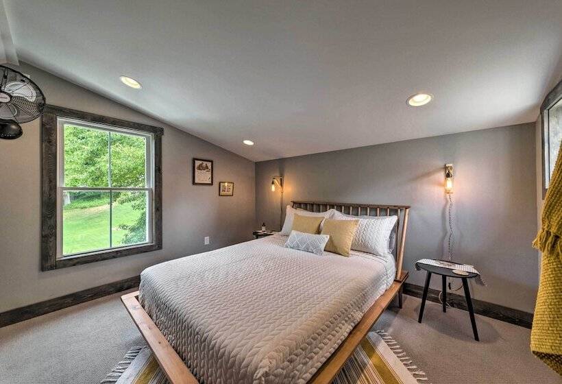 The Reubling House Modern Rustic Cabin!