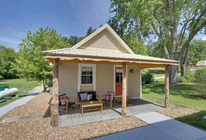 The Reubling House   Modern Rustic Cabin!