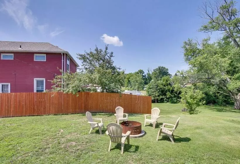 The Reubling House   Modern Rustic Cabin!