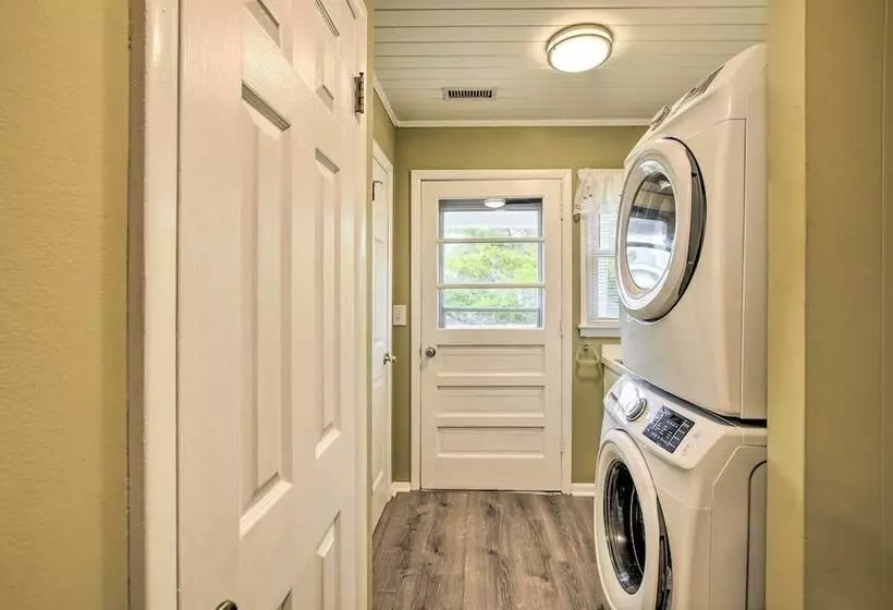 Holden Beach Family Abode   Steps To Ocean!