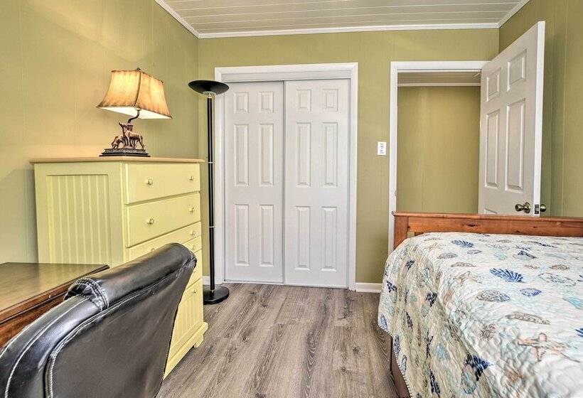 Holden Beach Family Abode   Steps To Ocean!