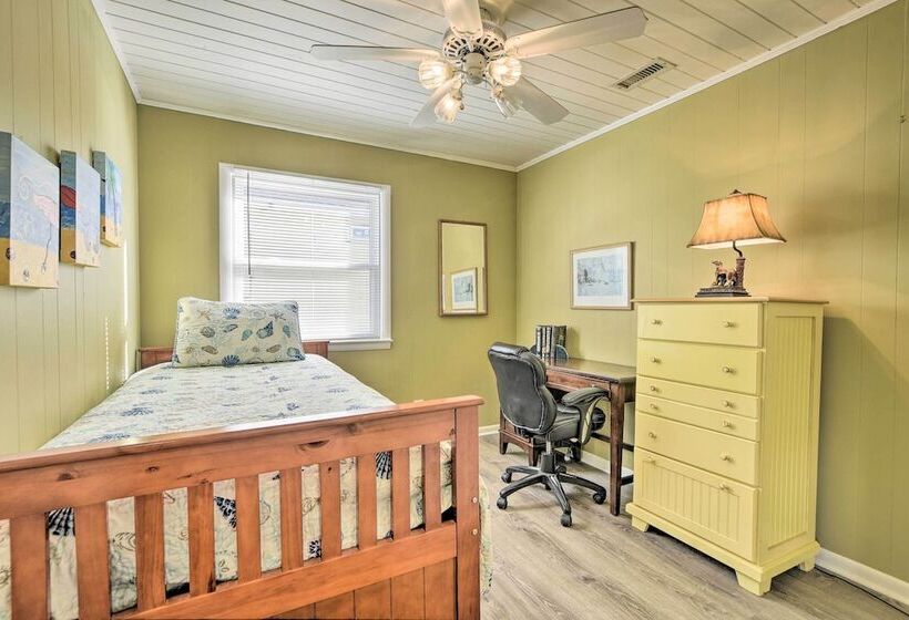 Holden Beach Family Abode   Steps To Ocean!