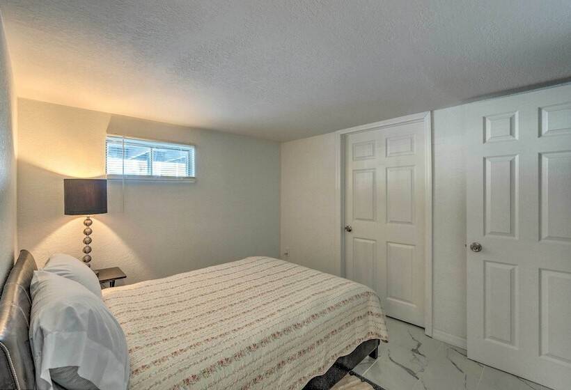 Bayfront Paradise W/ Heated Pool & Balcony!