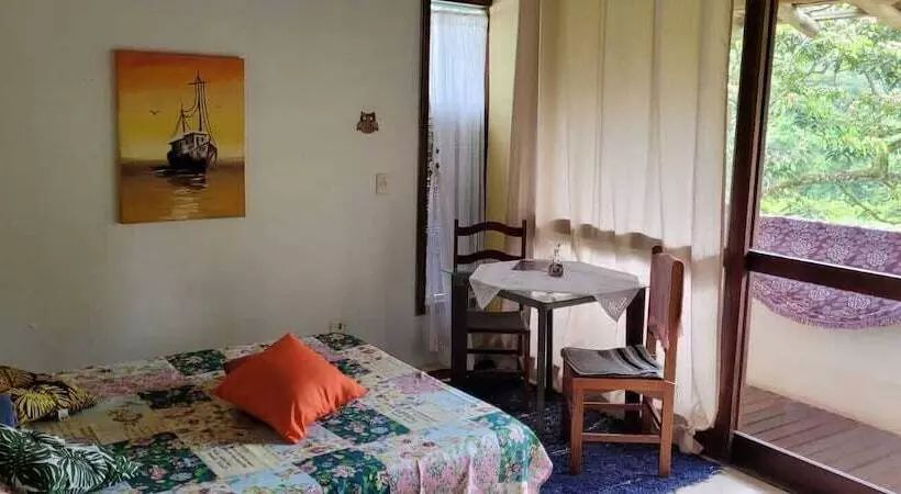 ベッドアンドブレックファースト Manacá Prumirim Suites