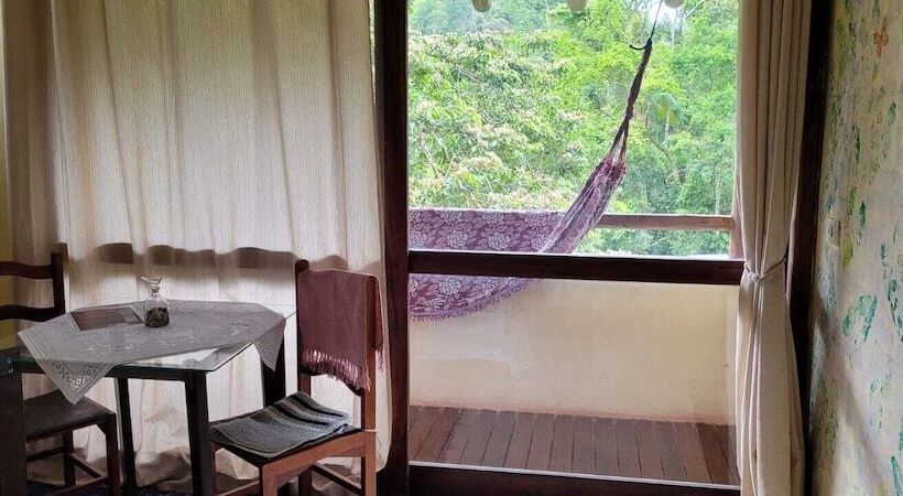 Bed and Breakfast Manacá Prumirim Suites