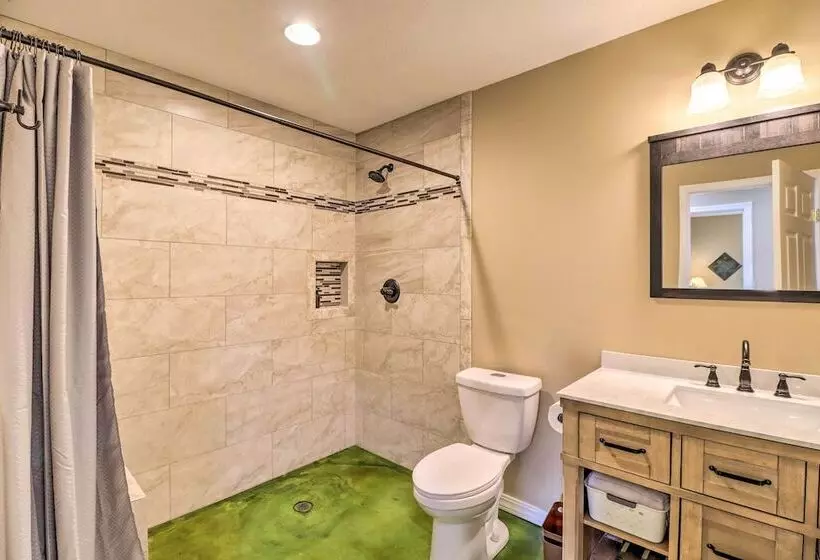 Brand New Cotter Home, Walk To Trout Fishing!