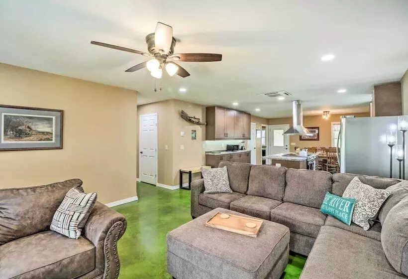 Brand New Cotter Home, Walk To Trout Fishing!