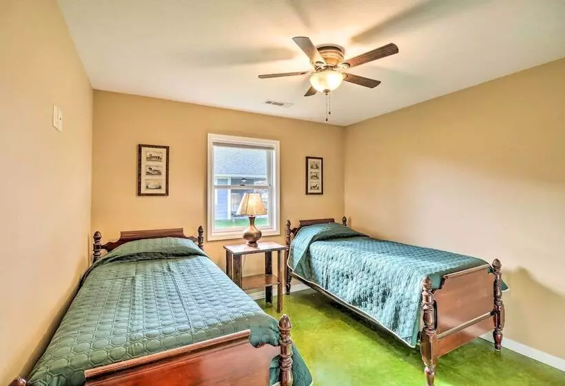 Brand New Cotter Home, Walk To Trout Fishing!