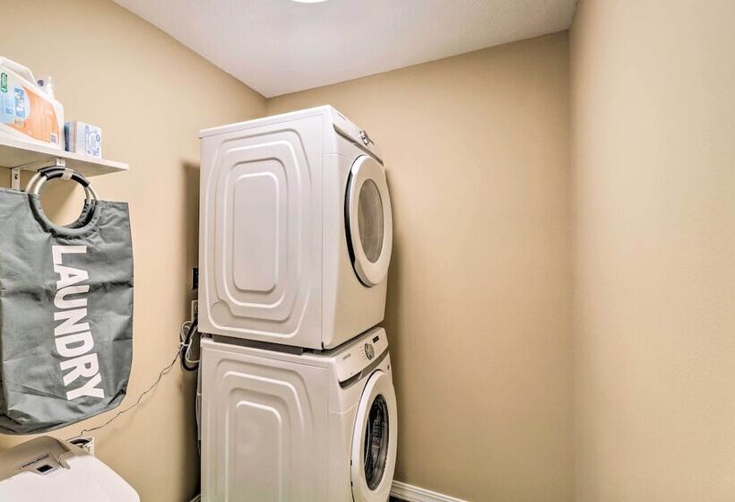 Brand New Cotter Home, Walk To Trout Fishing!