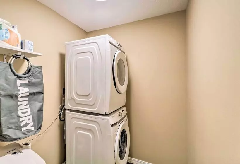 Brand New Cotter Home, Walk To Trout Fishing!