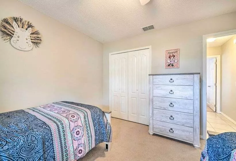 Private Pool & Yard: Airy Kissimmee Retreat!