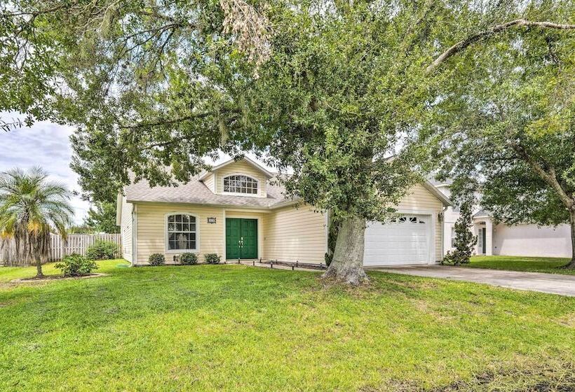 Private Pool & Yard: Airy Kissimmee Retreat!