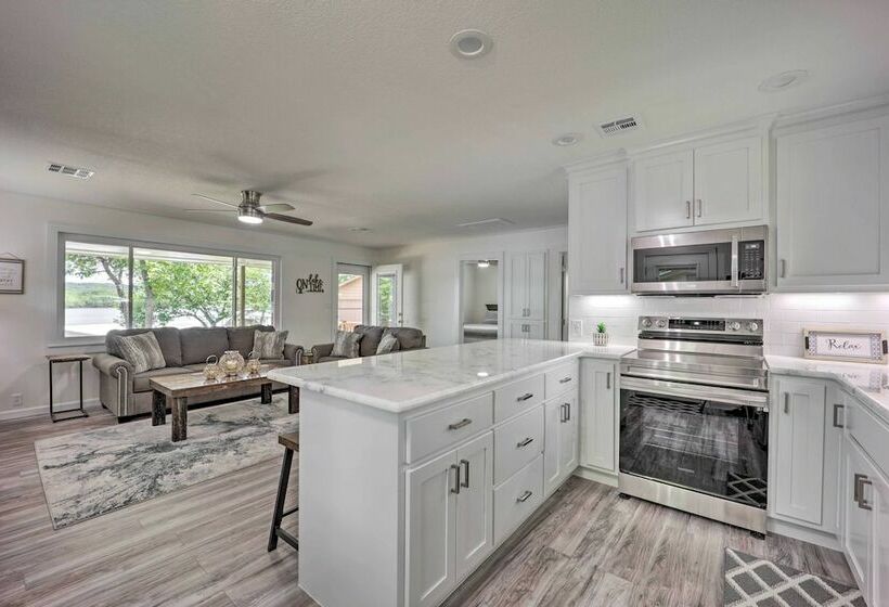 Charming Grand Lake House W/ Dock & Fire Pit!