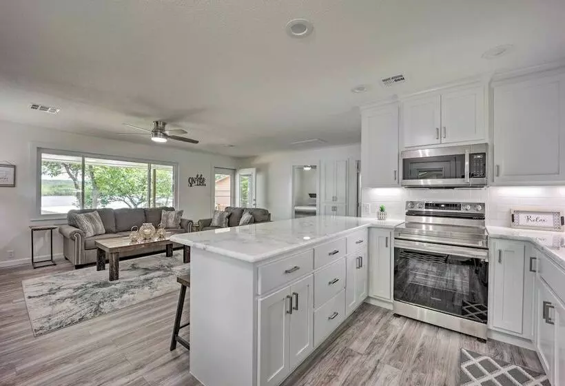Charming Grand Lake House W/ Dock & Fire Pit!