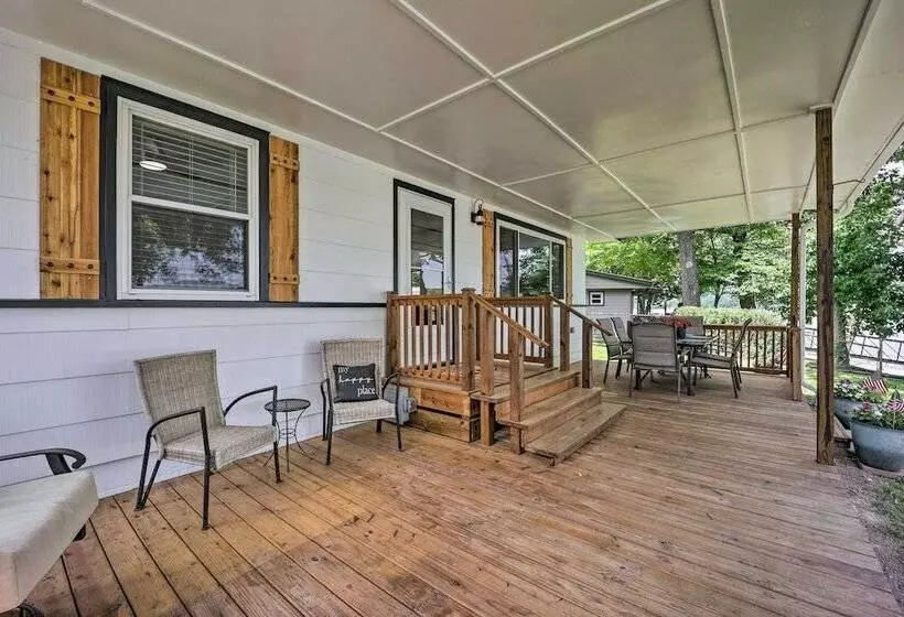 Charming Grand Lake House W/ Dock & Fire Pit!