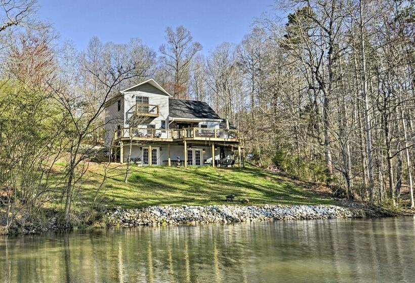 South Carolina Retreat On Lake Keowee W/ Dock