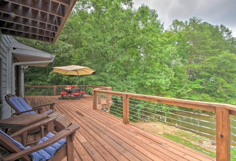 South Carolina Retreat On Lake Keowee W/ Dock