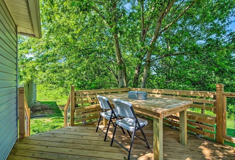 Cottage W/ Deck & Bbq: 2 Mi To Dale Hollow Lake!
